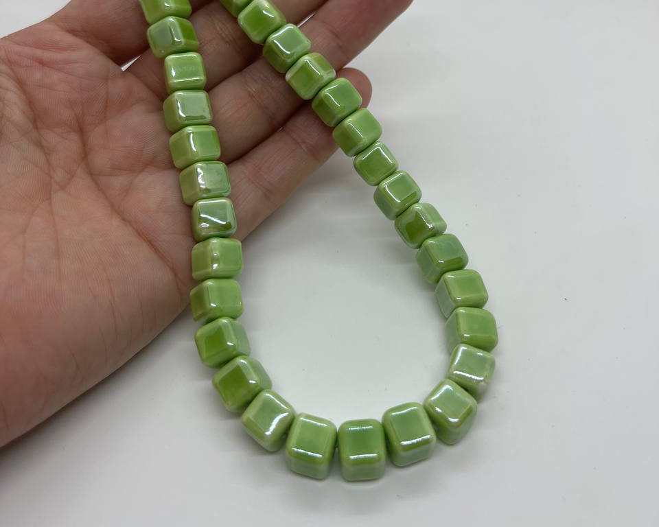 Бусины керамические цвет зеленый размер 8,5мм