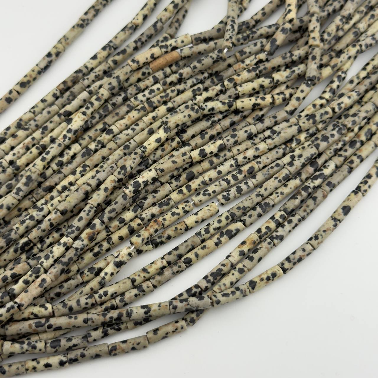 Яшма Долматиновая размер 4*13мм натуральный камень