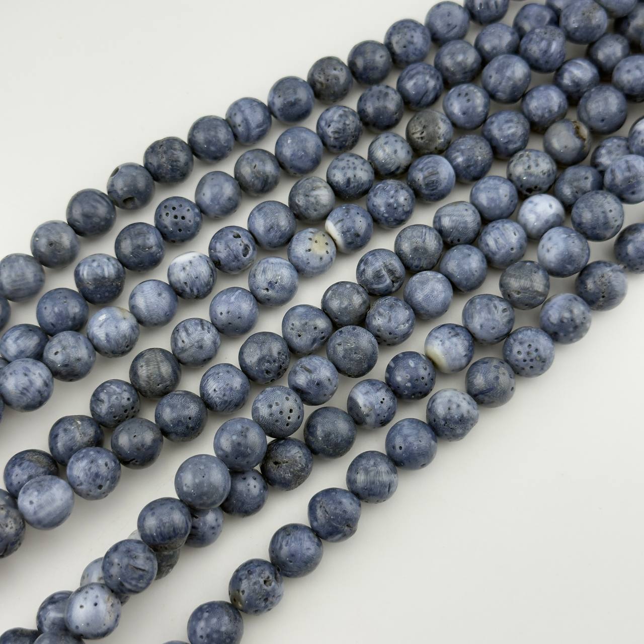 Коралл губчатый тонированный размер 6мм 8мм 10мм